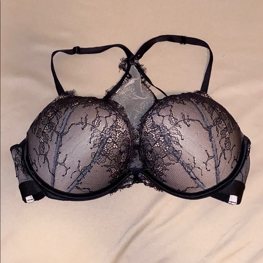 Victoria’s Secret Bombshell Push-Up Bra